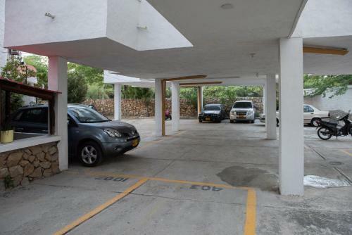 C�modo Apartamento Con Vista Al Mar Y La Monta�a