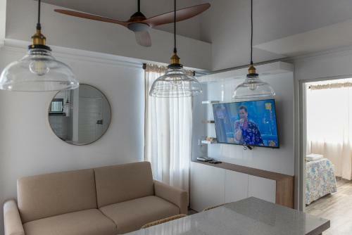 C�modo Apartamento Con Vista Al Mar Y La Monta�a