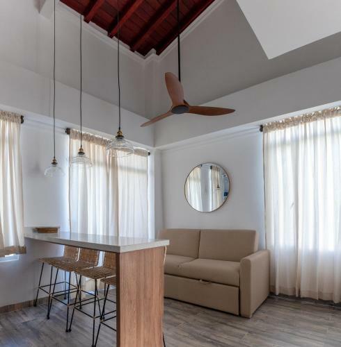 C�modo Apartamento Con Vista Al Mar Y La Monta�a
