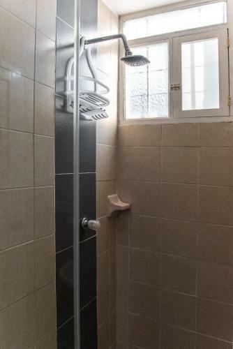 C�modo Apartamento Con Vista Al Mar Y La Monta�a