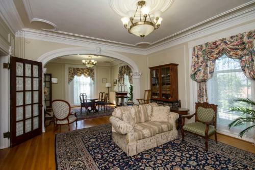 Homeport Historic B&B