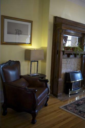 Bed & Breakfast Rideau Inn