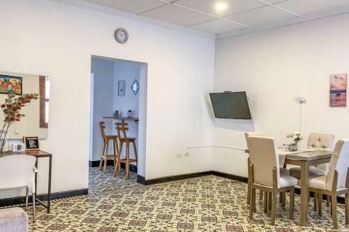 Republican Corner Apartment 202