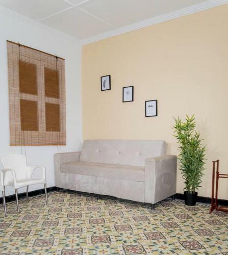 Republican Corner Apartment 202