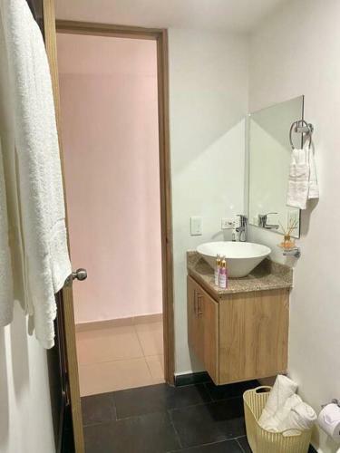 Apartamento De Visita En Medell�n, Qu�date Aqu�