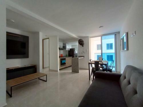 Apartamentos En Club Residencial Con Piscina