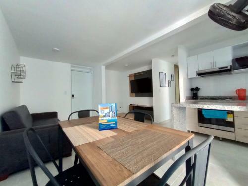 Apartamentos En Club Residencial Con Piscina