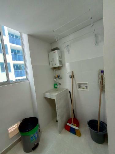 Apartamentos En Club Residencial Con Piscina