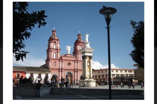 Apartamento Completo En El Centro De Ipiales