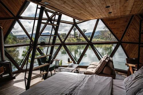 Villa Tiny Lake House - Guatap�