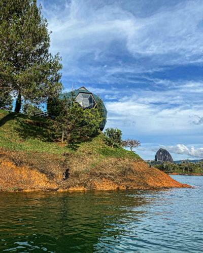 Villa Tiny Lake House - Guatap�
