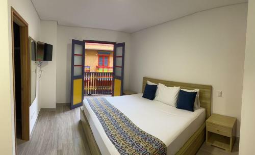 Alto Verde Hotel
