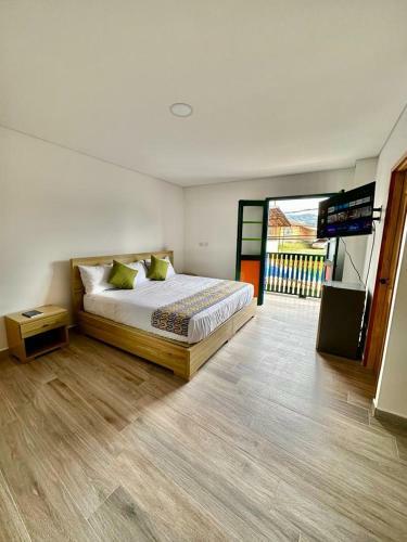 Alto Verde Hotel
