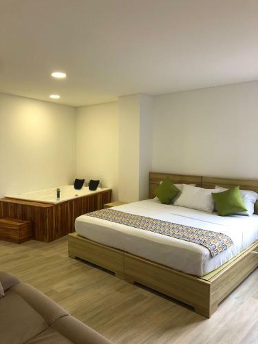 Alto Verde Hotel