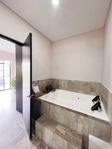 1714 Hotel Boutique Guatap�