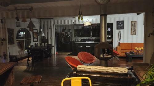 Hobbit Hotel Ecolodge- Guatap�