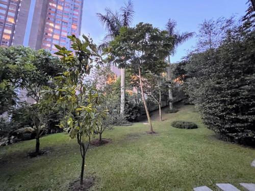 Apartamento Exclusivo, Acogedor Apto En El Poblado: Cerca De Todo!