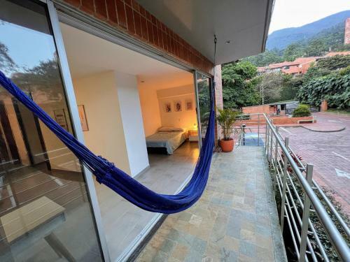 Apartamento Exclusivo, Acogedor Apto En El Poblado: Cerca De Todo!