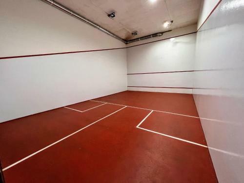 Apartamento Exclusivo, Acogedor Apto En El Poblado: Cerca De Todo!
