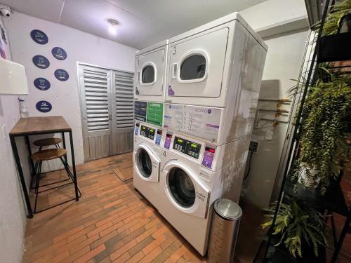 Apartamento Exclusivo, Acogedor Apto En El Poblado: Cerca De Todo!