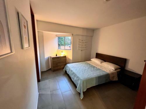 Apartamento Exclusivo, Acogedor Apto En El Poblado: Cerca De Todo!