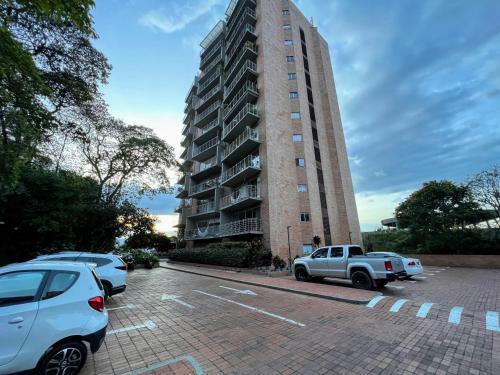 Apartamento Exclusivo, Acogedor Apto En El Poblado: Cerca De Todo!