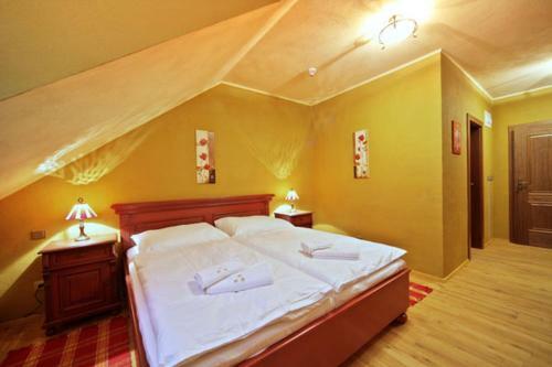 Hotel Horn� Dv?r