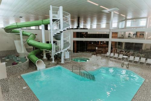 Hotel Nisku Inn And Conference Centre