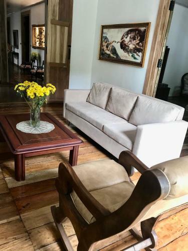 2-fant�stica Casa Entre Monta�as