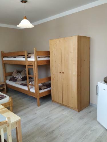 Hostal Penzion ?�rovice