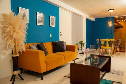 Apartamento Casa En Laureles Privada, Acogedora, C�moda Y Amplia