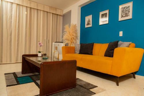 Apartamento Casa En Laureles Privada, Acogedora, C�moda Y Amplia