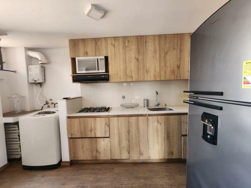 Apartamento Amoblado Cerca Centro Comercial Los Molinos