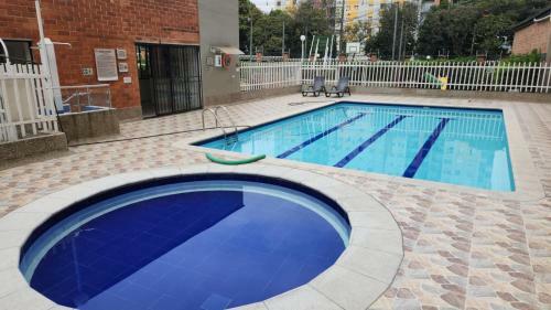 Apartamento Amoblado Cerca Centro Comercial Los Molinos
