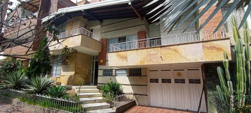 Hostal Metamorfosis