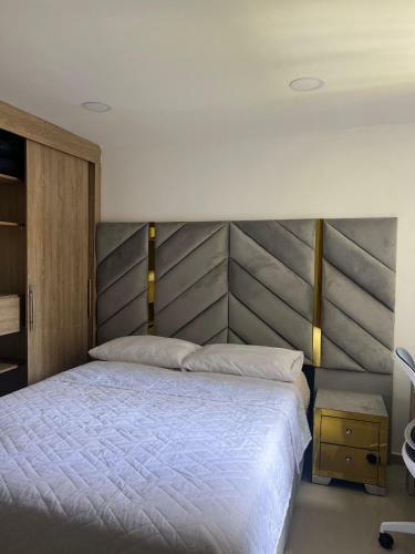 Habitaci�n En Apartamento Robledo-medellin