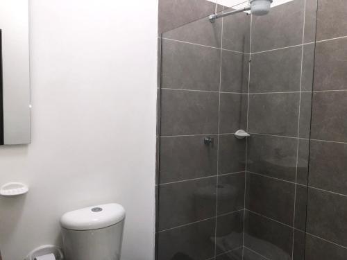 Apartamento C�modo , C�ntrico Y Bien Ubicado Apto 402