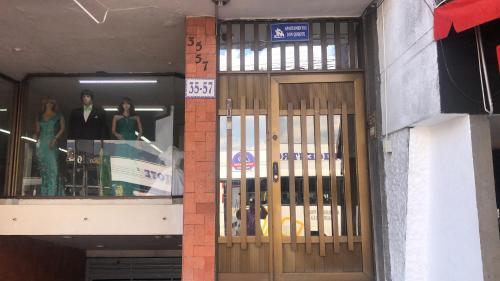Apartamento C�modo , C�ntrico Y Bien Ubicado Apto 402