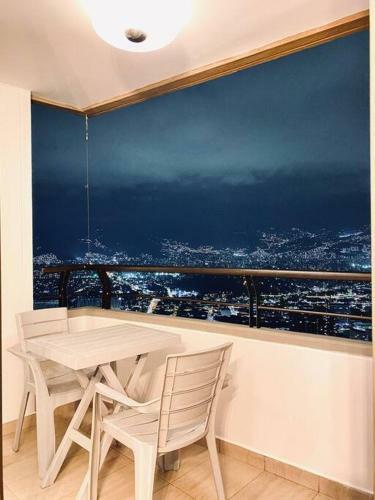 Apartamento Apto Con Vista Panor�mica 3br, Poblado, Palmas