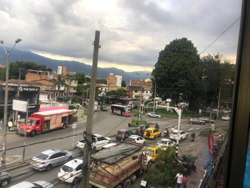 Apartamento C�modo,grande,c�ntrico,bien Ubicado Apto 203