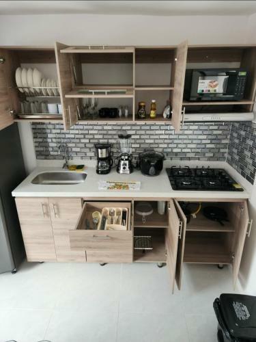 Elegante Y Amplio Apartamento