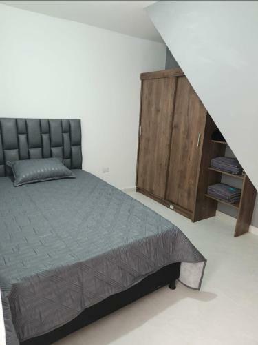 Elegante Y Amplio Apartamento