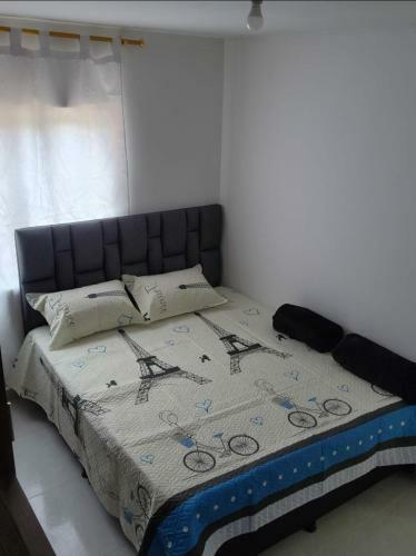 Elegante Y Amplio Apartamento