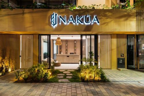 Hotel Nak�a: Stay + Work