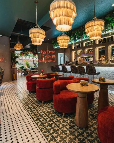 Hotel Nak�a: Stay + Work