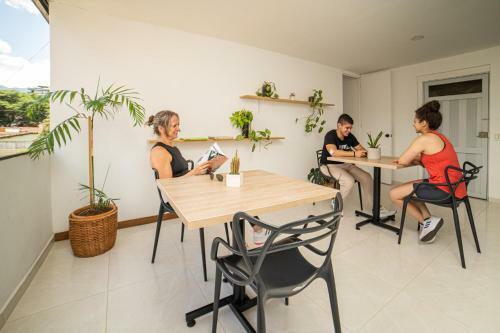 Descubre Medell�n Habitaci�n Privada Y C�moda D