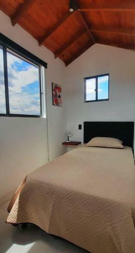 Apartamento Terraza Y Vista, Poblado A 5min.