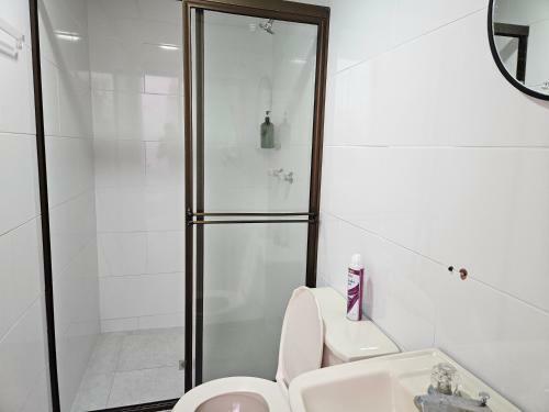 Beautiful Three-bedroom Apartment With Garden In El Poblado