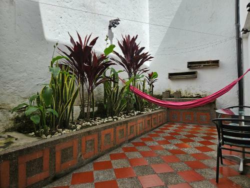 Beautiful Three-bedroom Apartment With Garden In El Poblado