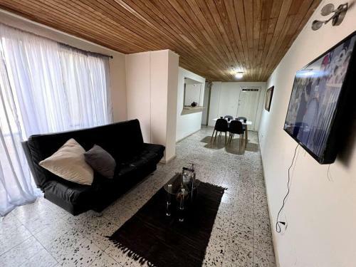 Hermoso Y Amplio Apartamento Con Desayuno Incluido